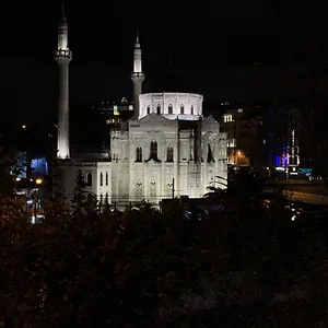 Aram Edessa Estambul